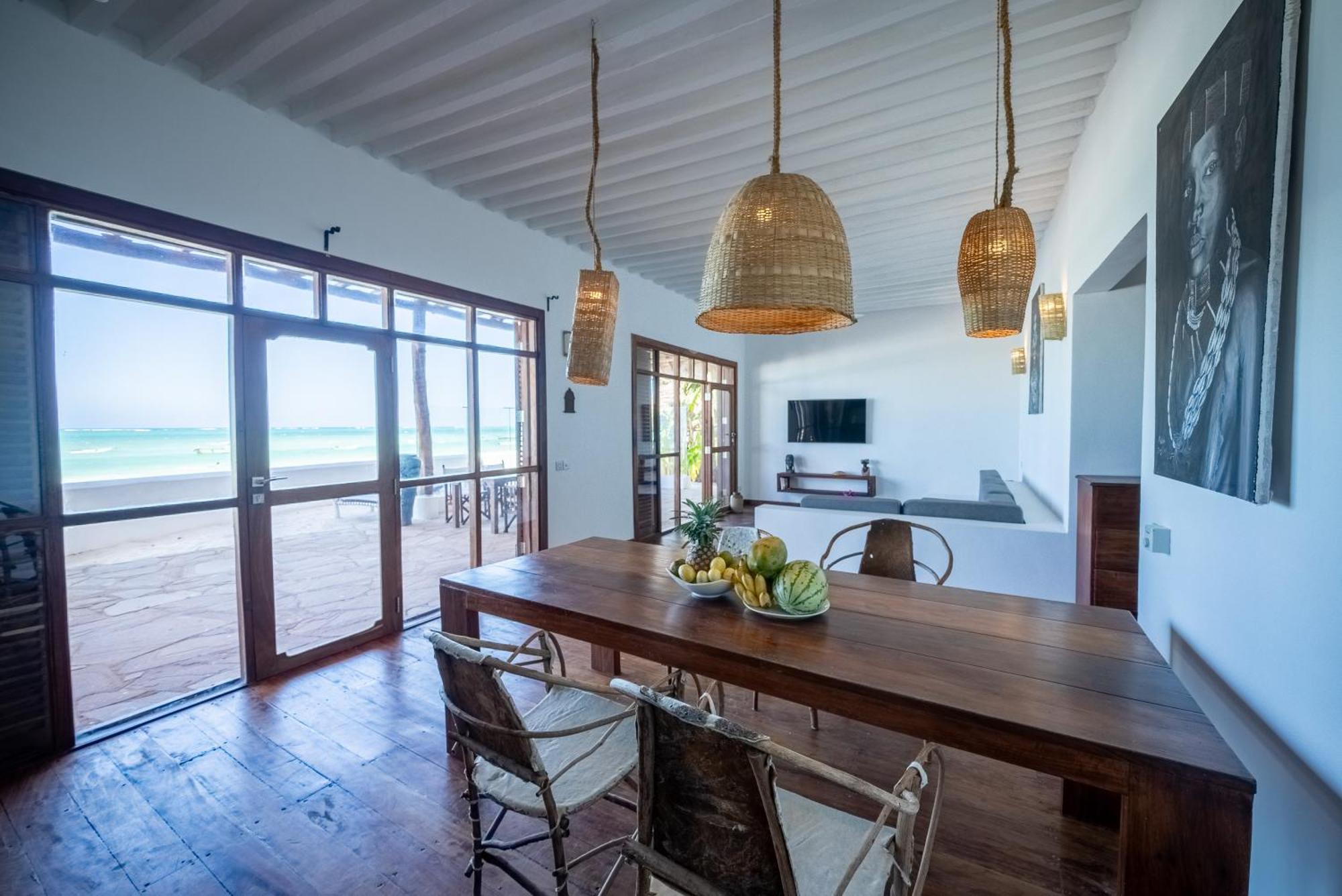 Beachfront Turtle House With Private Pool Zanzibarhouses Kiwengwa  Exteriér fotografie