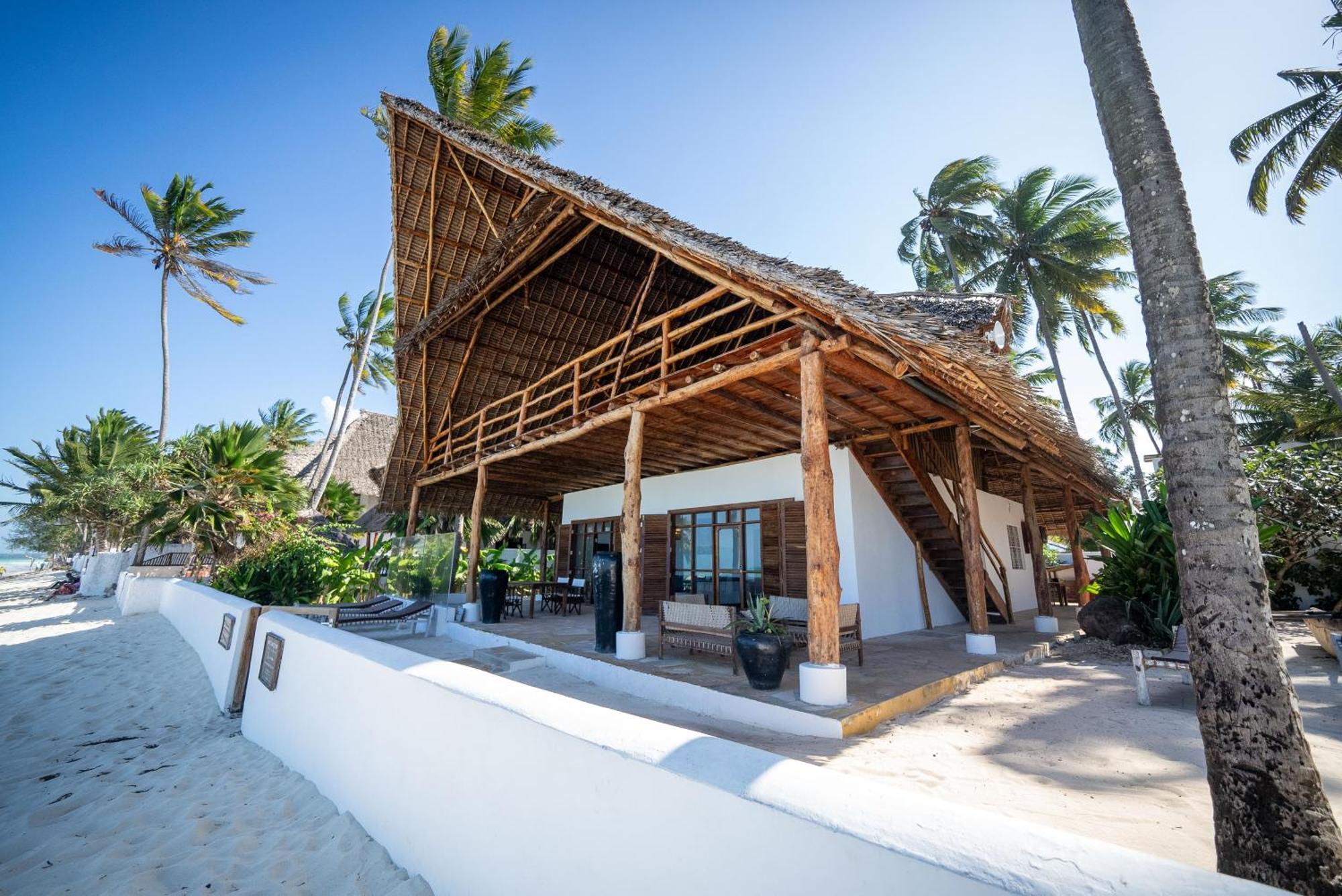 Beachfront Turtle House With Private Pool Zanzibarhouses Kiwengwa  Exteriér fotografie